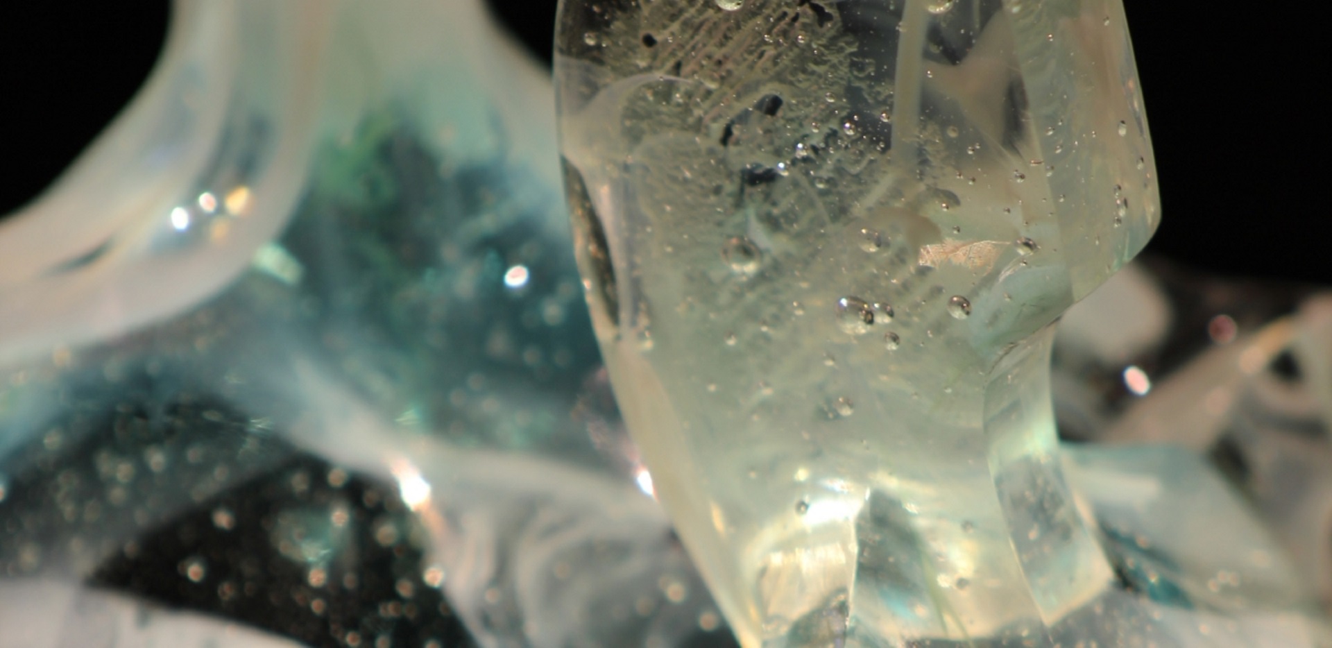 Exhibition: Glass+